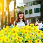 Nguyễn Thị ở Quận 4, TP Hồ Chí Minh - Cao 1 m55, nặng 52 kg. Yêu hoa