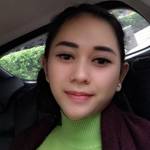  Chloe Benson - tìm bạn gái đã ly dị chồng