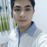 Trương Tha ở ,  - là 1 người nghiêm túc ít nói n