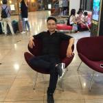 Văn Hoàng  ở ,  - 41 tuổi làm thơ may . Tính vui