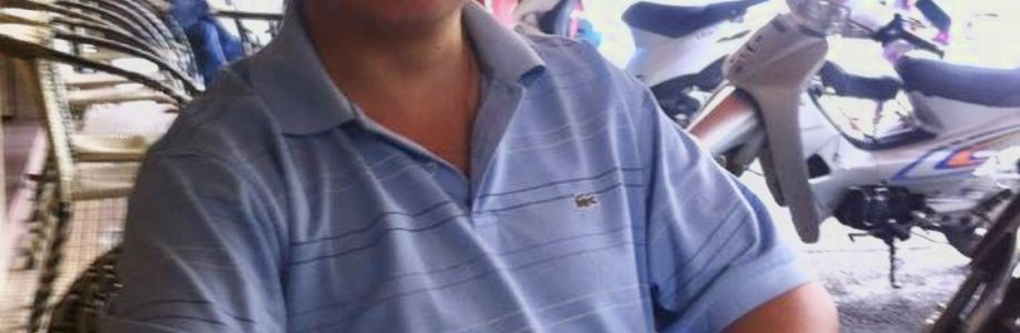 Phạm Tùng Cover Image