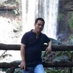 Hoàng Long - tim ban trai da ly hon qua so dien thoai