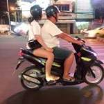 Gia Phương ở ,  - 