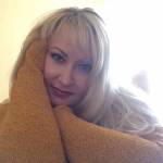 Juana Amos - tìm bạn gái đã ly dị chồng