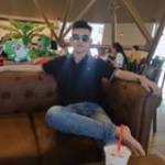 Hoàng Khán ở ,  - 