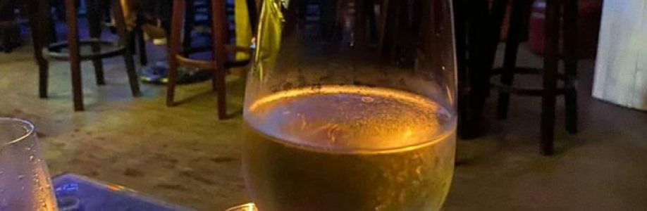 Thúy Vy Cover Image