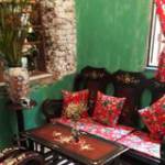 Ngọc Bích  ở ,  - 