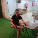 Trung trần Trung - tim ban trai da ly hon qua so dien thoai