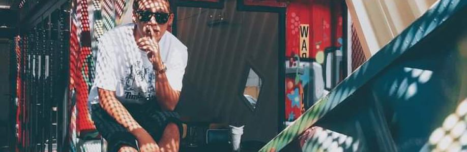 King Tường Cover Image