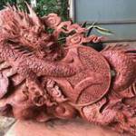 Luan Hoang ở Buôn Đôn, Đắk Lắk - Dang lam ghe do go