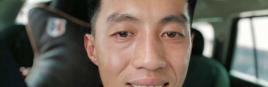 Dương Trần Gia Long Cover Image