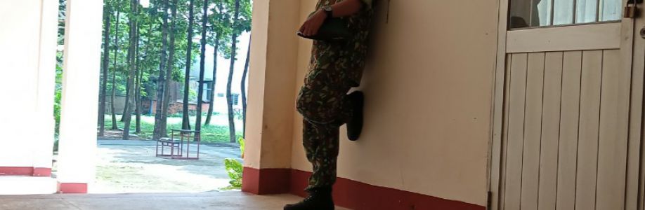 Phúc Rây Cover Image