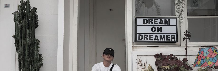 Lê Trương Cover Image