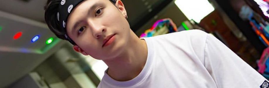 Maxim Maxim Cover Image