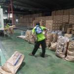 Huy Biện - tim ban trai da ly hon qua so dien thoai