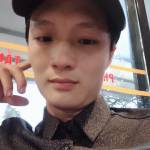 Hưng đang tìm bạn hẹn hò qua mạng