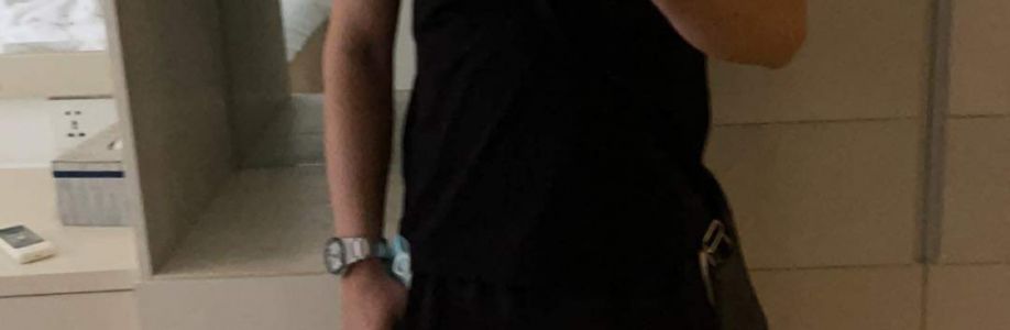 Huy Hùng Cover Image