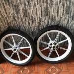 Le van son ở Cái Bè, Tiền Giang - Hoa đồng vui tính