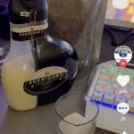 Dũng ở Hoàn Kiếm, Hà Nội - Dâm giàu