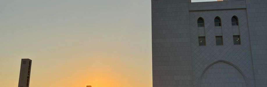 Trang Lê Cover Image