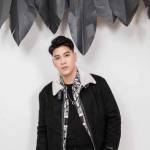 tâm sự với người lạ tên Hoà