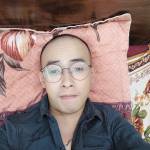 Hoàng ở Hoàng Mai, Hà Nội - Đầu trọc nhưng không phải thầy