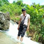 Vinh - tim ban trai da ly hon qua so dien thoai