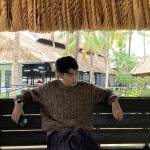 nhật anh - tim ban trai da ly hon qua so dien thoai