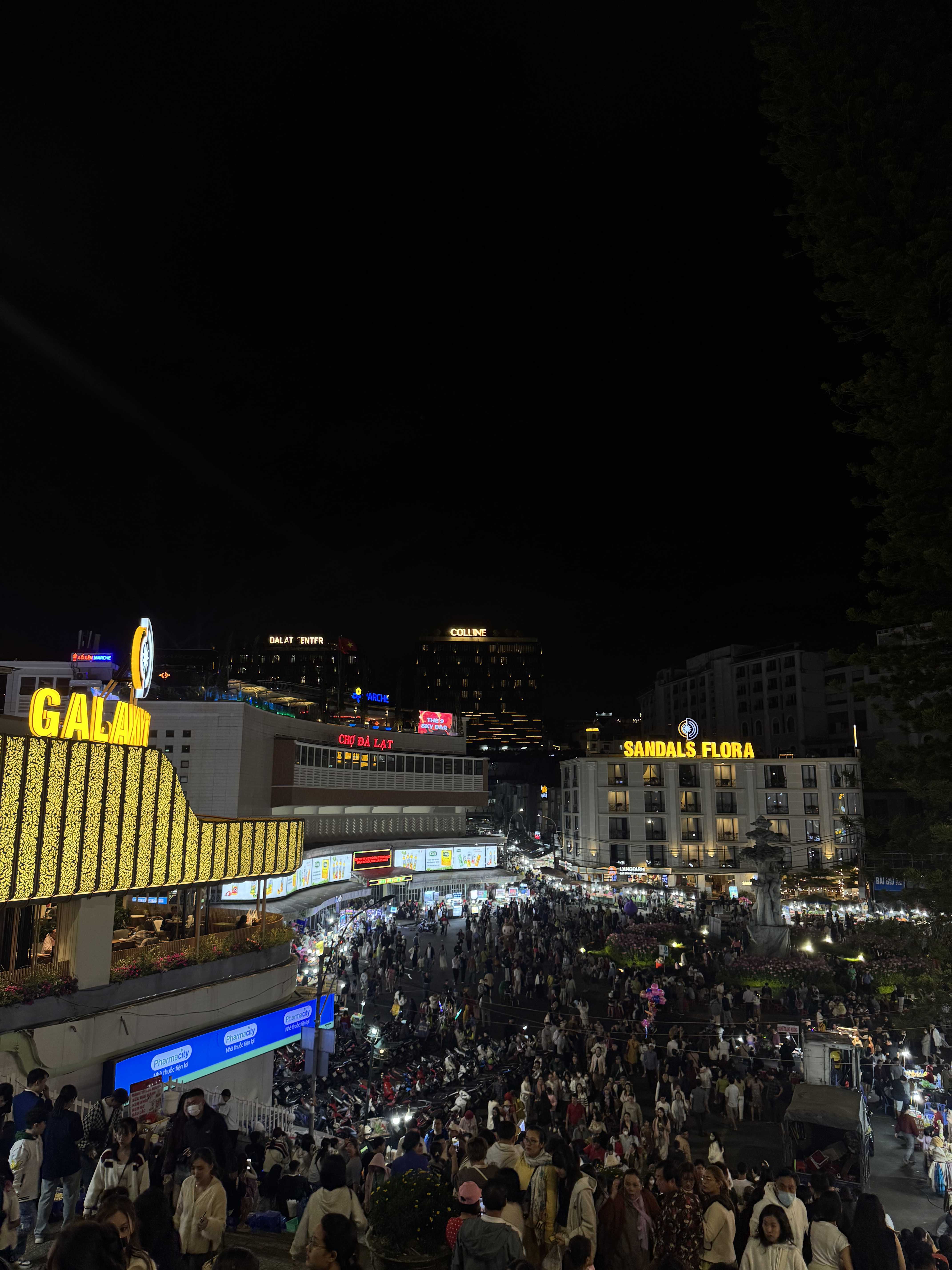 Kemmby (Nam)  -  tại  