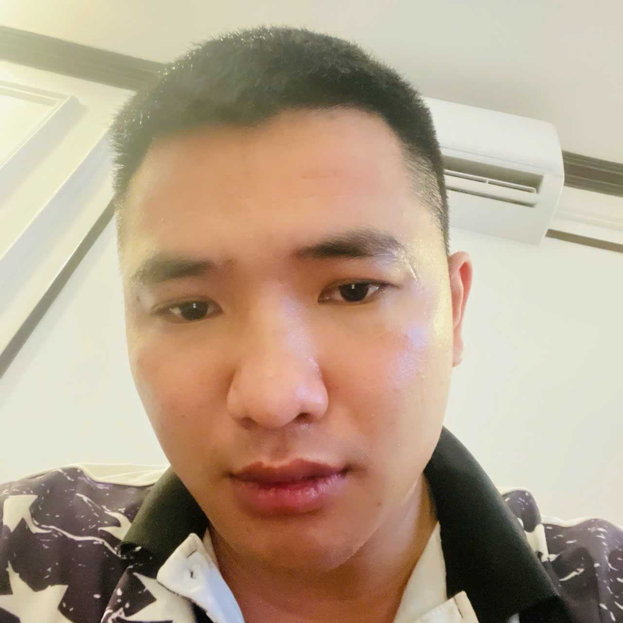 Nam Anh (Nam) Độc thân - Kết bạn hẹn hò tại Long Biên Hà Nội