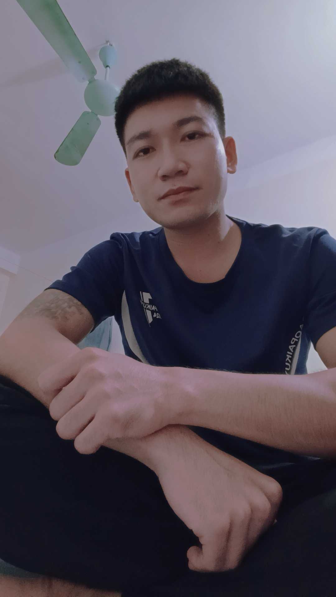 Bùi Văn Tuân (Nam) Độc thân - Kết bạn hẹn hò tại Tân Sơn Phú Thọ