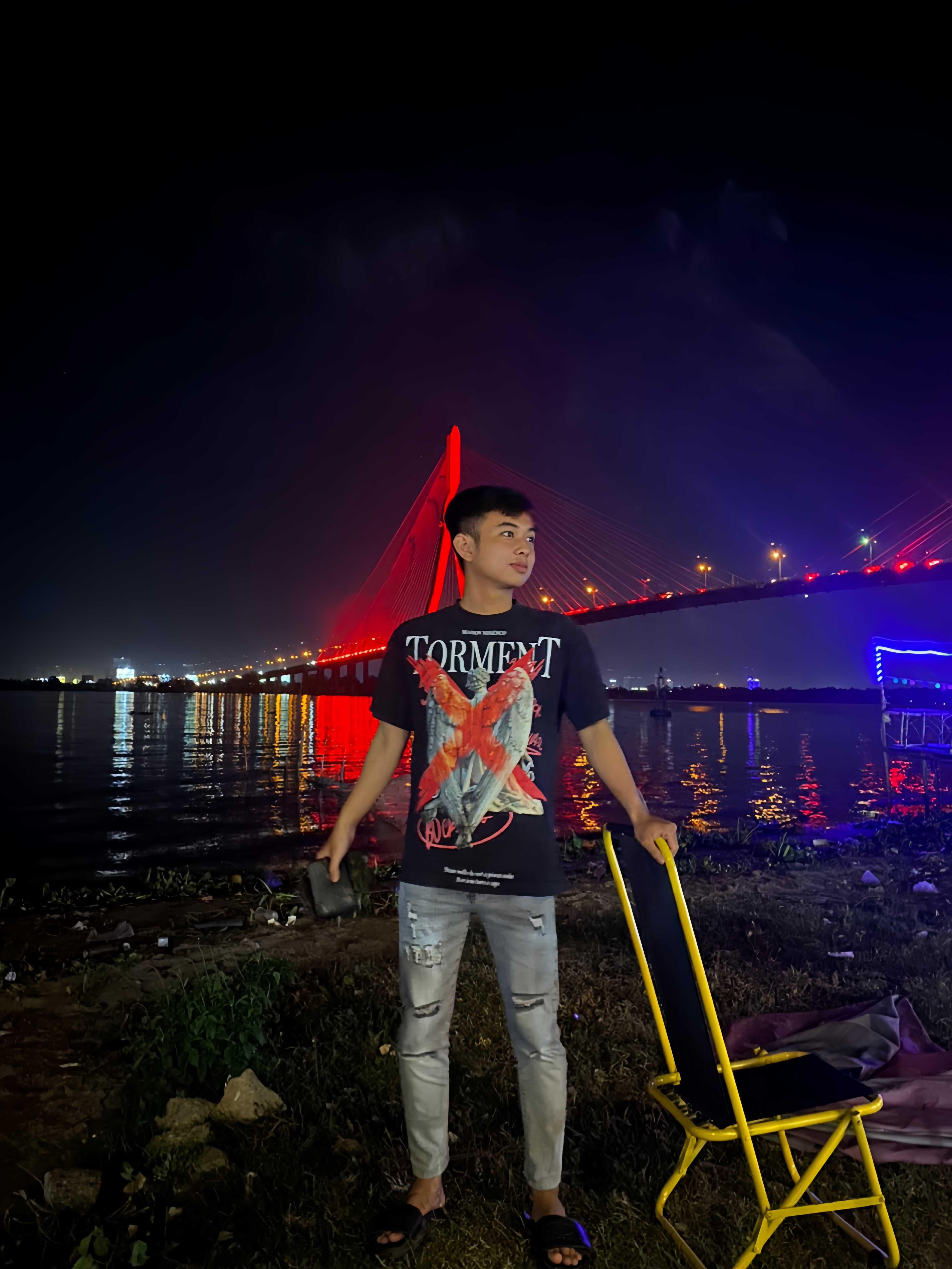 Văn Đồng (Nam) Độc thân - Tìm FWB ONS tại Ninh Kiều Cần Thơ