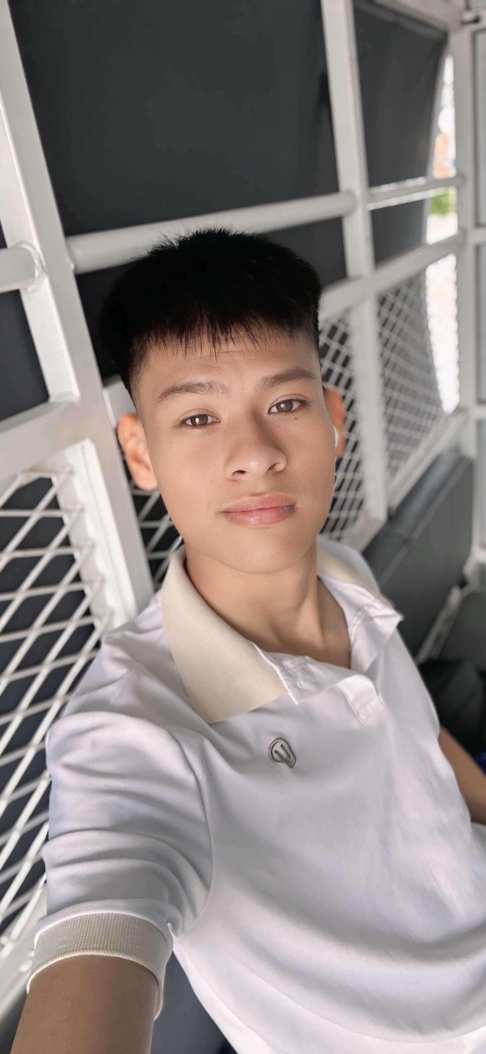 Long (Nam) Độc thân - Tìm FWB ONS tại An Dương Hải Phòng