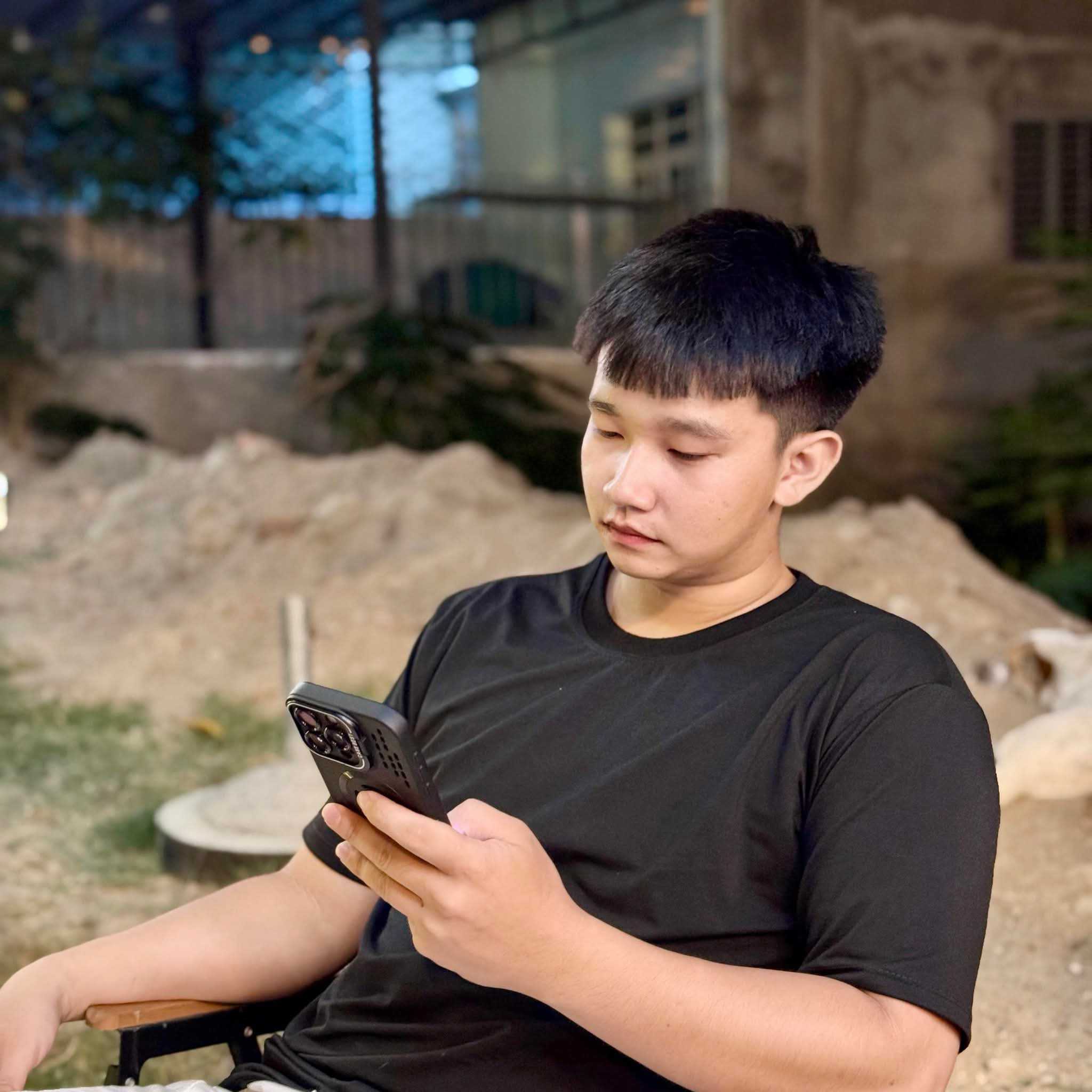 Thanh Huy (Nam) Độc thân - Tìm FWB ONS tại Nha Trang Khánh Hòa