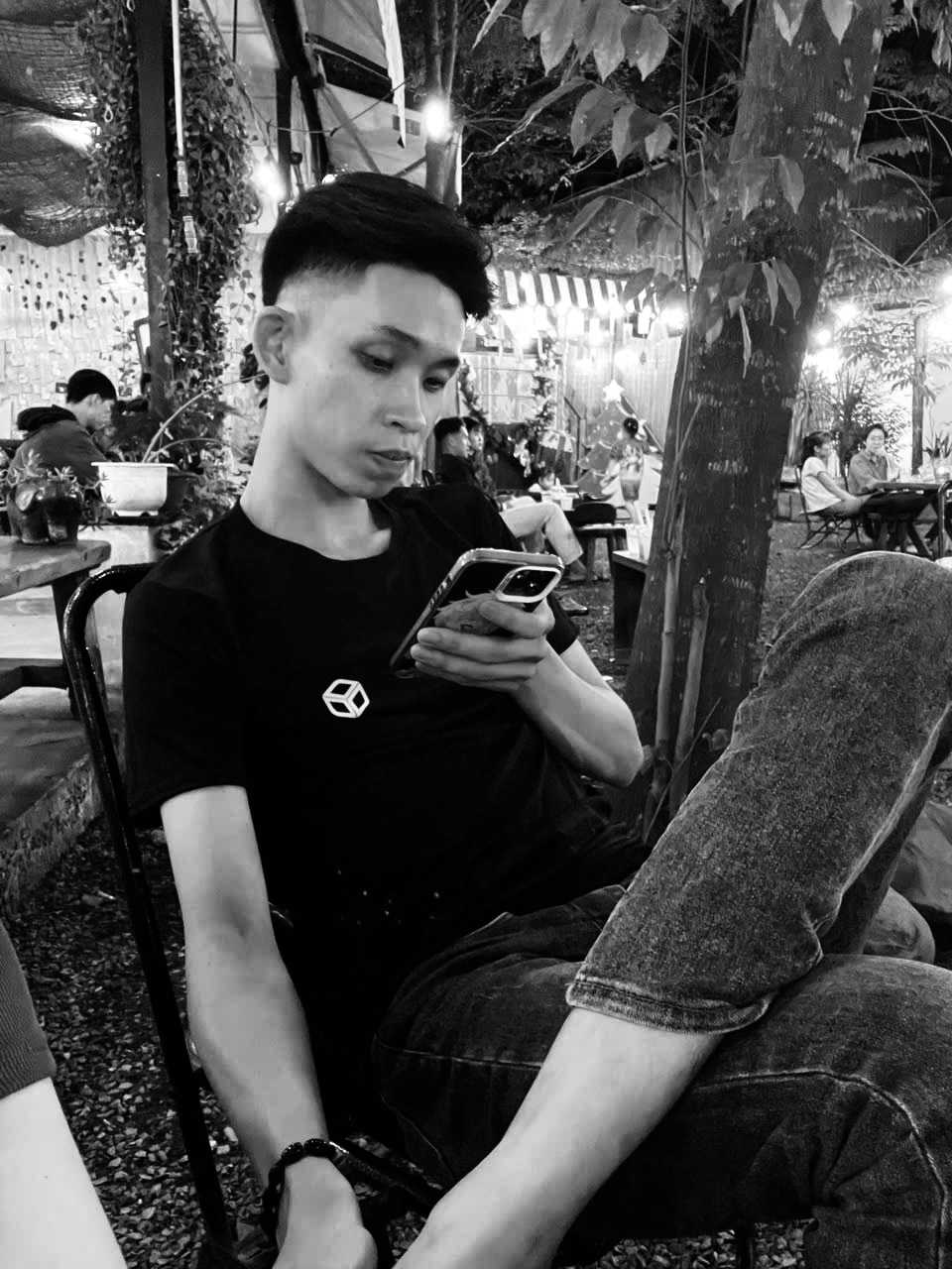 photos | Thuan2982000 (Nam)  -  tại  